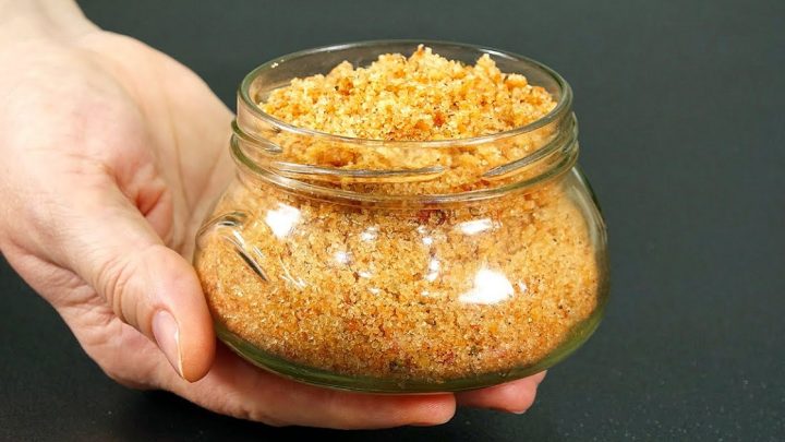 Česneková sůl s paprikou a koriandrem