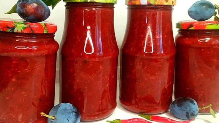 Pikantní švestková omáčka s česnekem