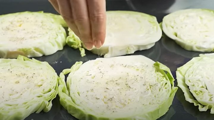 Pečené zelné steaky jen ze 3 surovin