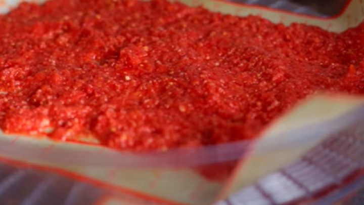 Rajčatové koření s bazalkou a oreganem