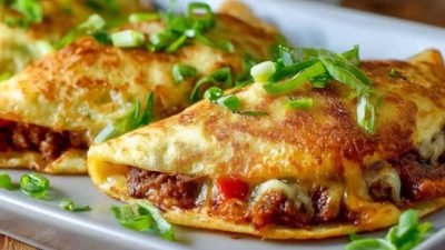 Bramborák plněný mletým masem