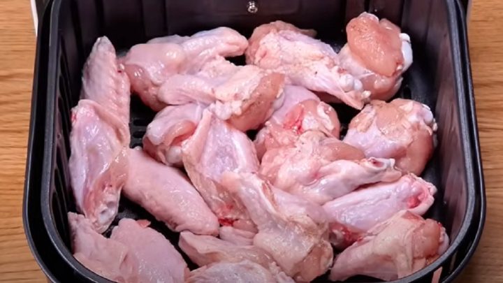 Křidélka z horkovzdušné fritézy se zeleninou