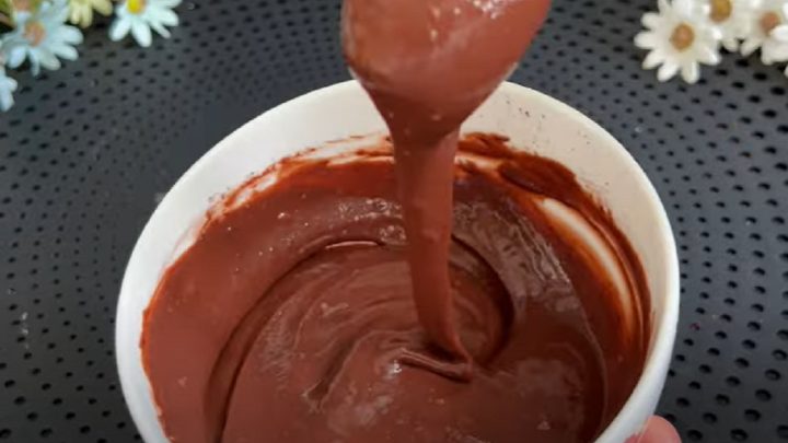 Rychlé dvoubarevné řezy s čokoládou