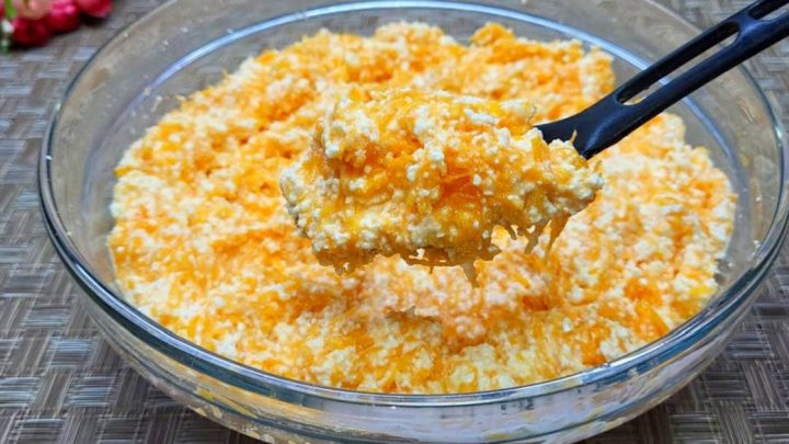 Vláčný dýňový koláč s tvarohem