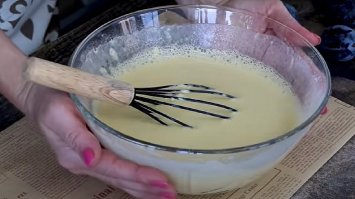 Pečené palačinky se švestkami