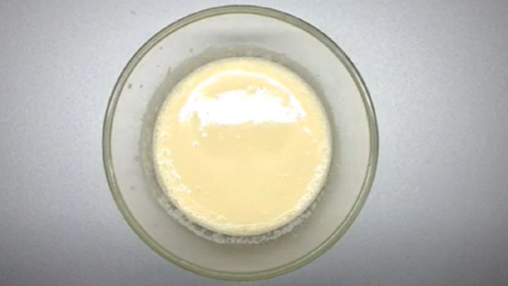 Domácí karlovarský knedlík s petrželkou