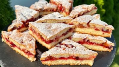 Švestková buchta z jogurtového těsta