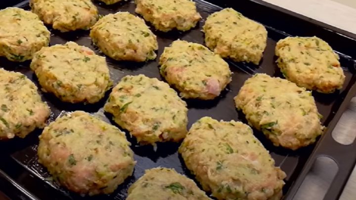 Karbanátky s cuketou a mletým masem