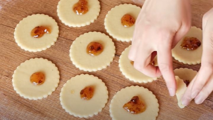 Trojúhelníčky plněné marmeládou