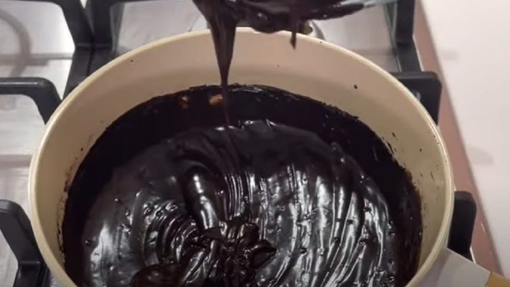 Čokoládový dort z horkovzdušné fritézy