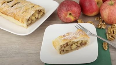 Poctivý jablečný štrúdl s ořechy