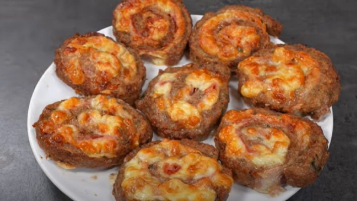 Šneky z mletého masa s parmazánem Šneky z mletého masa s parmazánem