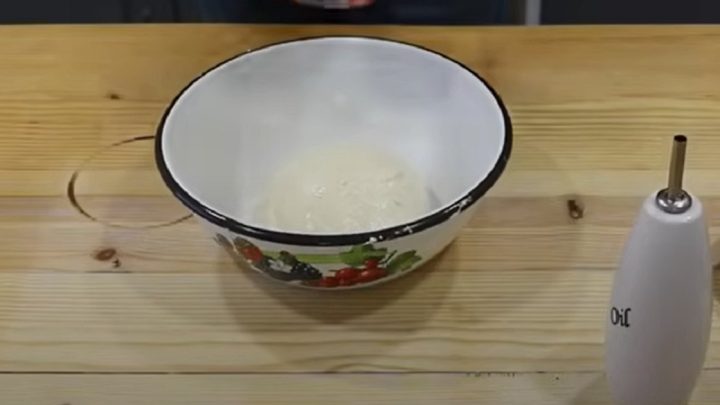 Maďarské langoše se sýrem a smetanou