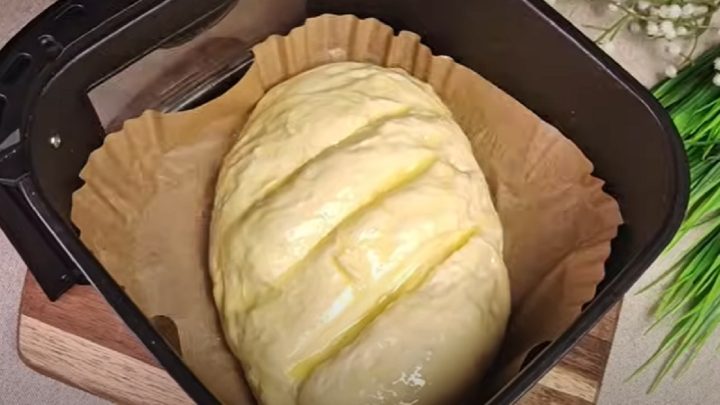 Kynutý chléb z horkovzdušné fritézy