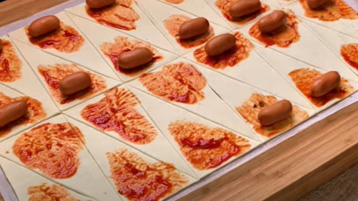 Mini hot dogy sypané sezamem