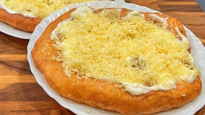 Maďarské langoše se sýrem a smetanou