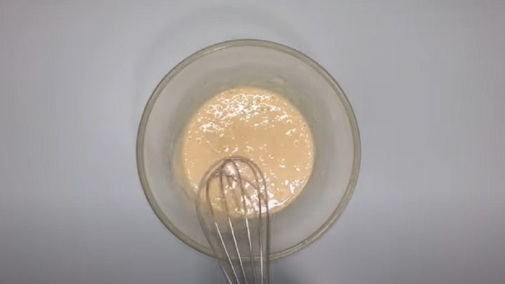 Jablečné kroužky ve skořicovém těstíčku