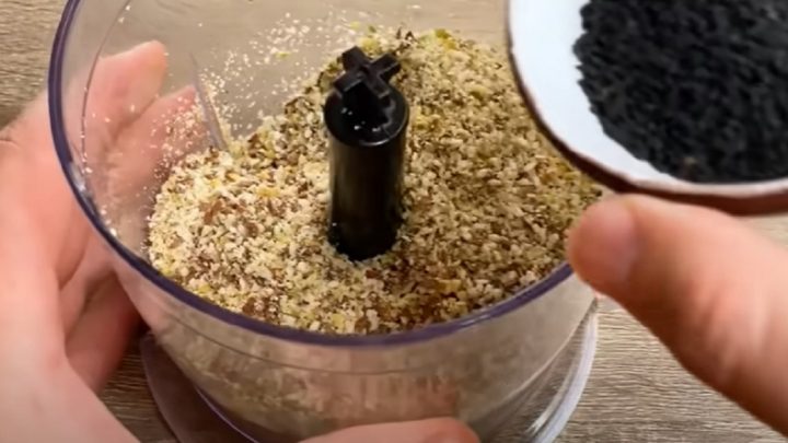 Domácí směs na posílení kloubů a kostí