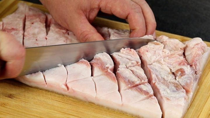 Bůčková roláda s koprem a česnekem