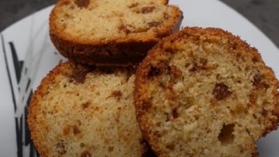 Vláčná Lotus bábovka s kokosem