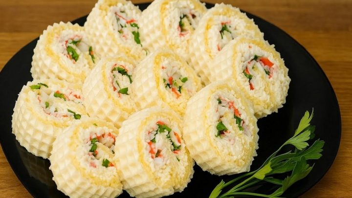 Slaná nepečená roláda s česnekem