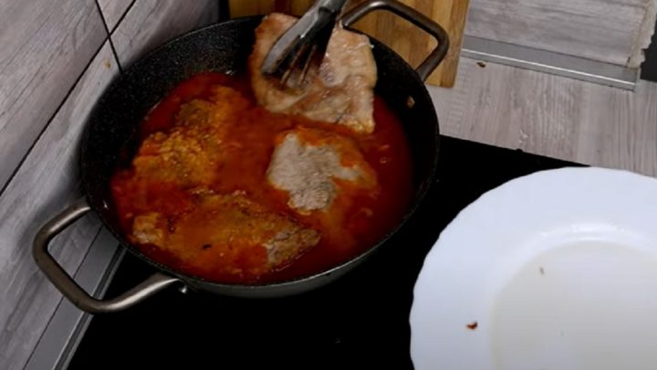 Vepřové plátky na česneku a cibuli