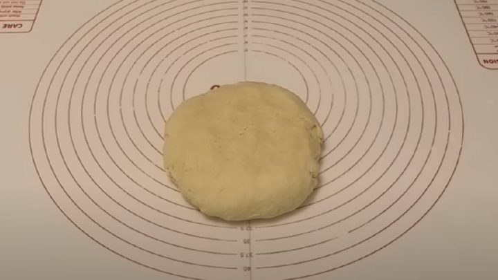 Šátečky s marmeládou ze smetanového těsta