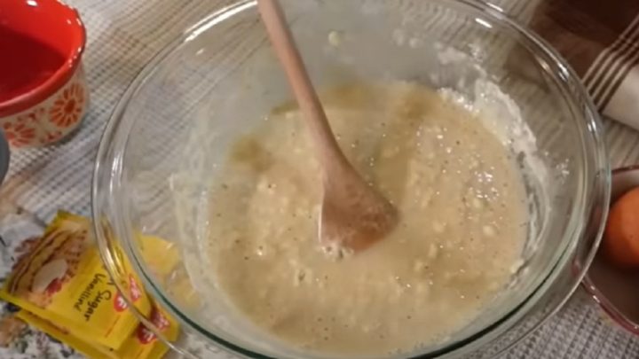 Rohlíčky s povidlovou náplní a kokosem