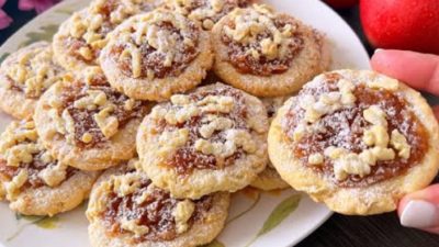 Rychlé koláčky s jablečnou náplní