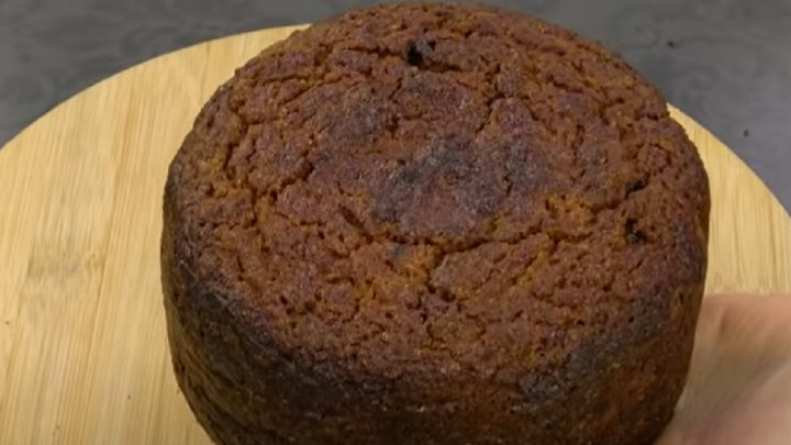 Mrkvový dort bez bílé mouky s tvarohem