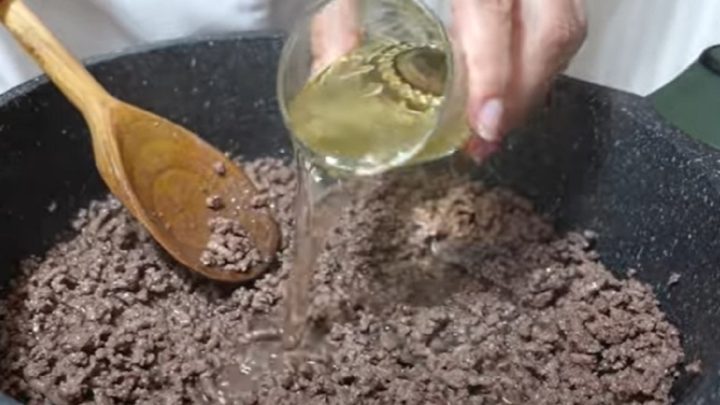 Zapečené těstoviny s bešamelem