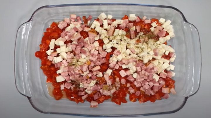 Špagety s pečenými rajčaty a balkánem