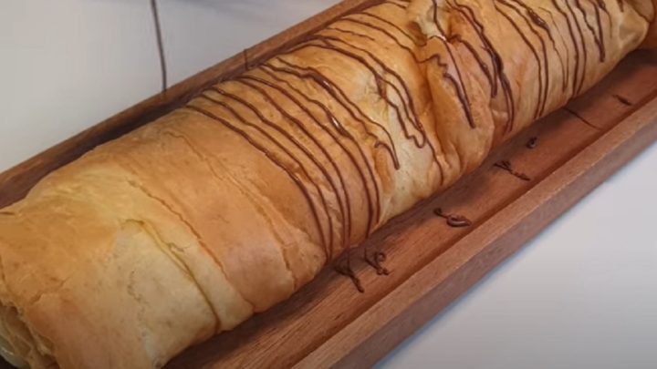 Větrníková roláda s vanilkovým krémem