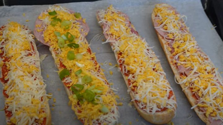 Zapečené bagety se šunkou a sýrem