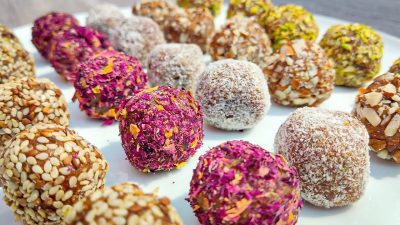 Nepečené datlové kuličky s ořechy