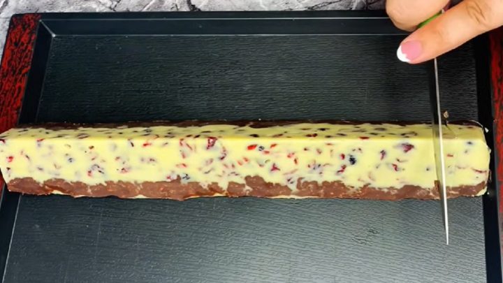 Čokoládové trojúhelníčky s brusinkami