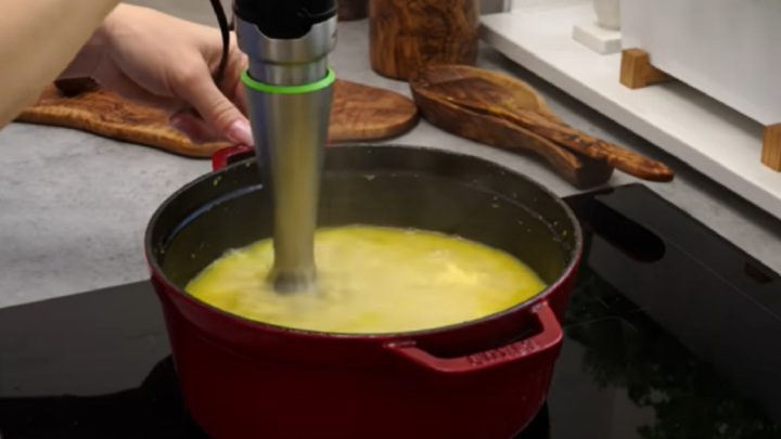 Krémová bramboračka s cizrnou