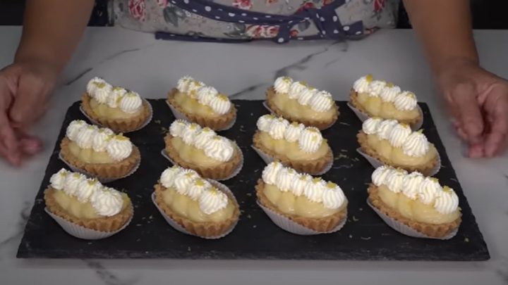 Nepečené košíčky s pudinkovou náplní