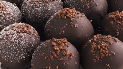 Nepečené Oreo kuličky s čokoládou