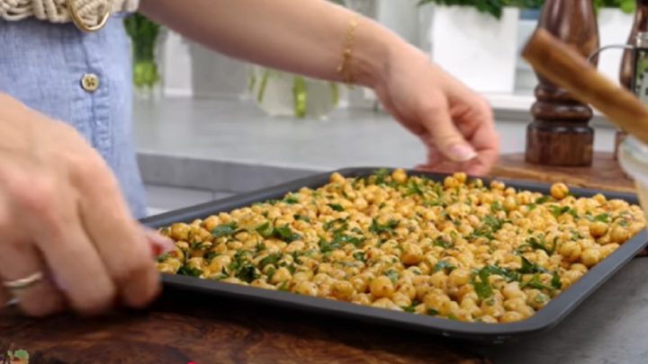 Krémová bramboračka s cizrnou