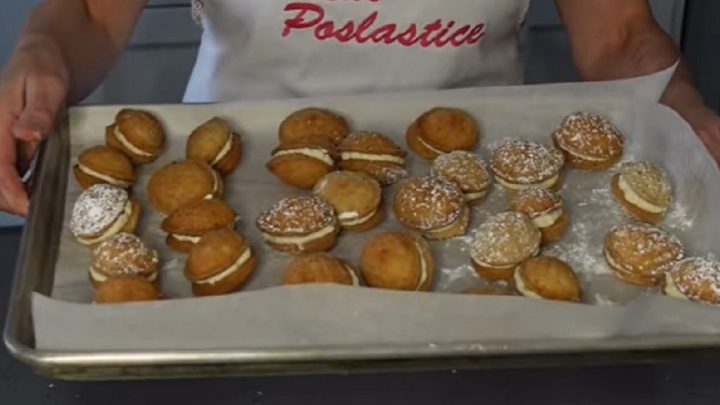 Ořechy plněné krémem s vanilkou