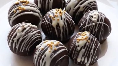 Plněné Oreo kuličky s čokoládou