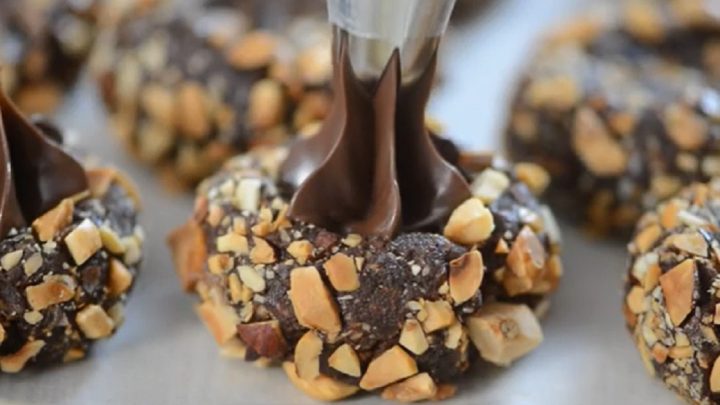 Nepečená ořechová hnízda s Nutellou