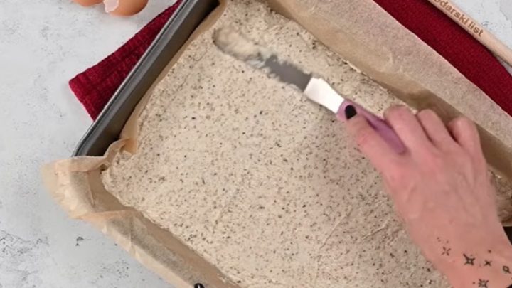 Ořechové měsíčky s čokoládovou polevou