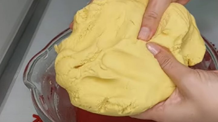 Včeličky s čokoládou a mandlemi