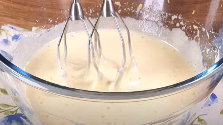 Jablečný koláč z horkovzdušné fritézy