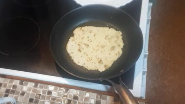 Bramborové placky se škvarky bez vajec