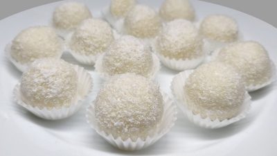 Kokosové kuličky s bílou čokoládou