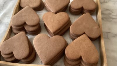 Vánoční kakaové perníčky s medem