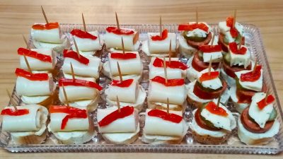 Rychlé vánoční jednohubky s kapií